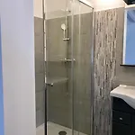 Antonia 2 Mansarde Acces Piscine Commune Centre شقة كالفي