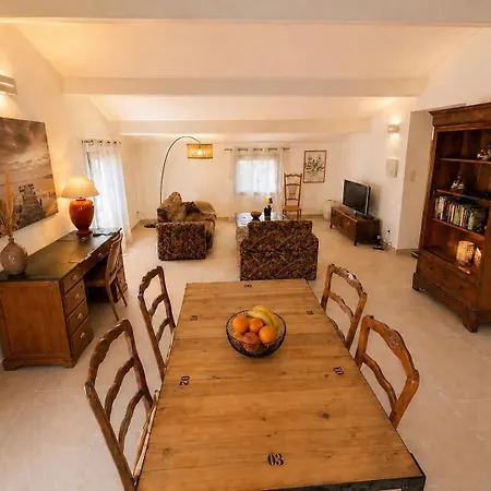 Antonia-appartement 2 Mansarde Acces Piscine Commune Centre 卡尔维