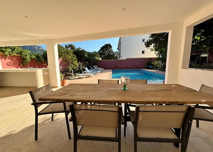 Antonia 2 Mansarde Acces Piscine Commune Centre Apartment Calvi (Corsica)